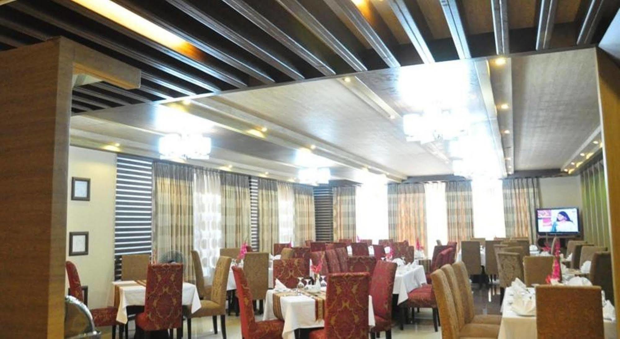 Marino Hotel - Best Near Airport Ντάκα Εξωτερικό φωτογραφία