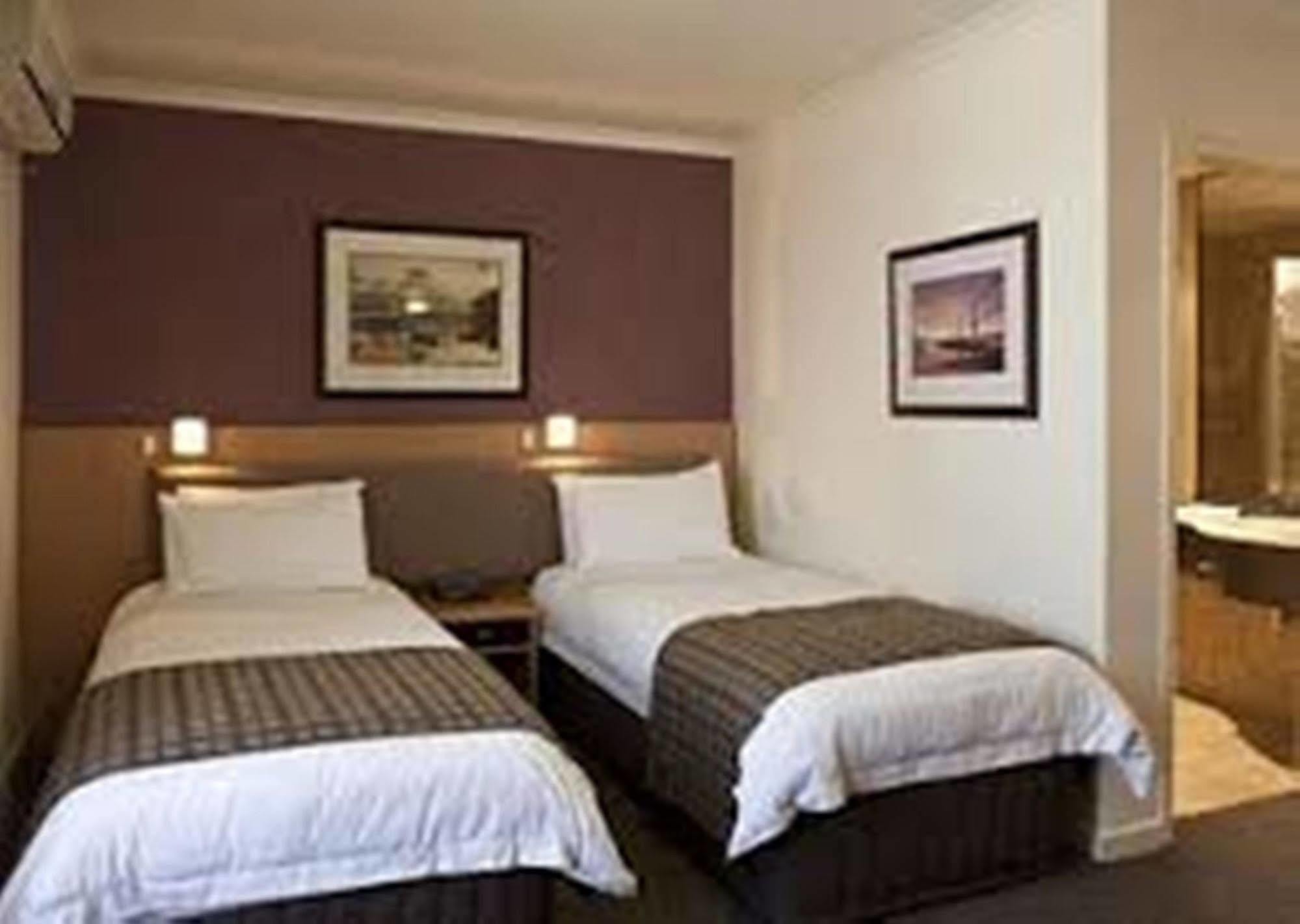 Marino Hotel - Best Near Airport Ντάκα Εξωτερικό φωτογραφία